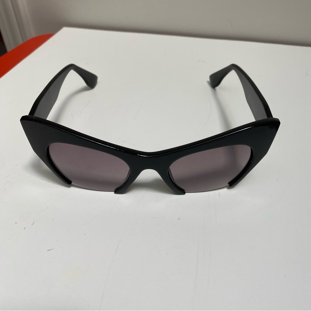Shein Black Cat-Eye Style partial rim Sunglasses - Picture 4 of 8